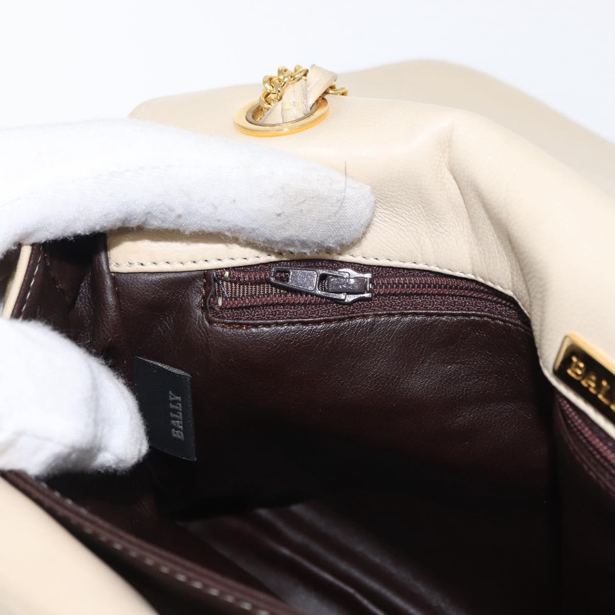 BALLY Quilted Chain Shoulder Bag Leather Ivory Gold Auth 153827