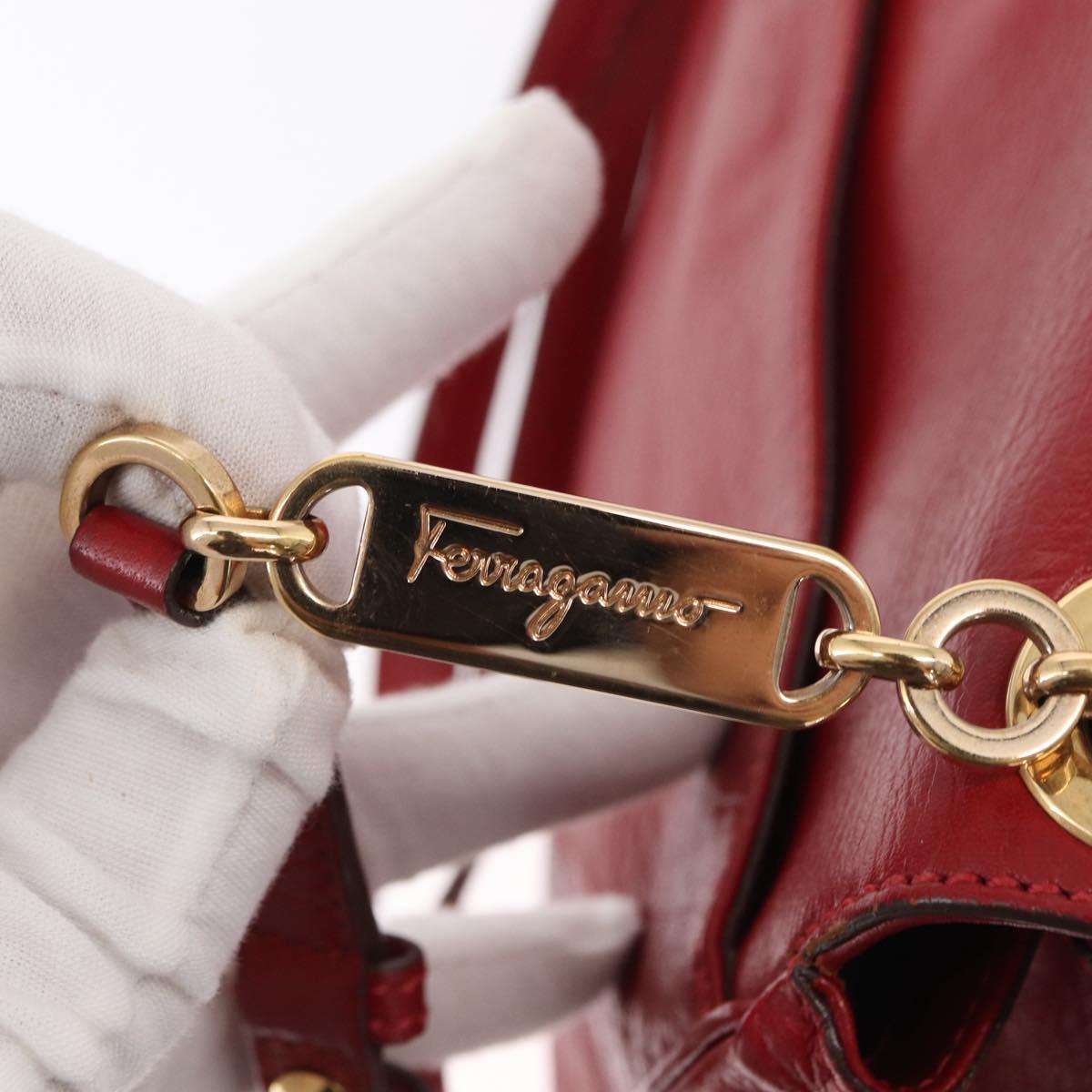 Salvatore Ferragamo Gancini Shoulder Bag Leather Red Gold Auth 153850