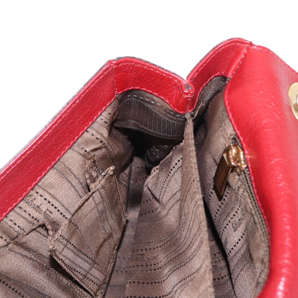 Salvatore Ferragamo Gancini Shoulder Bag Leather Red Gold Auth 153850