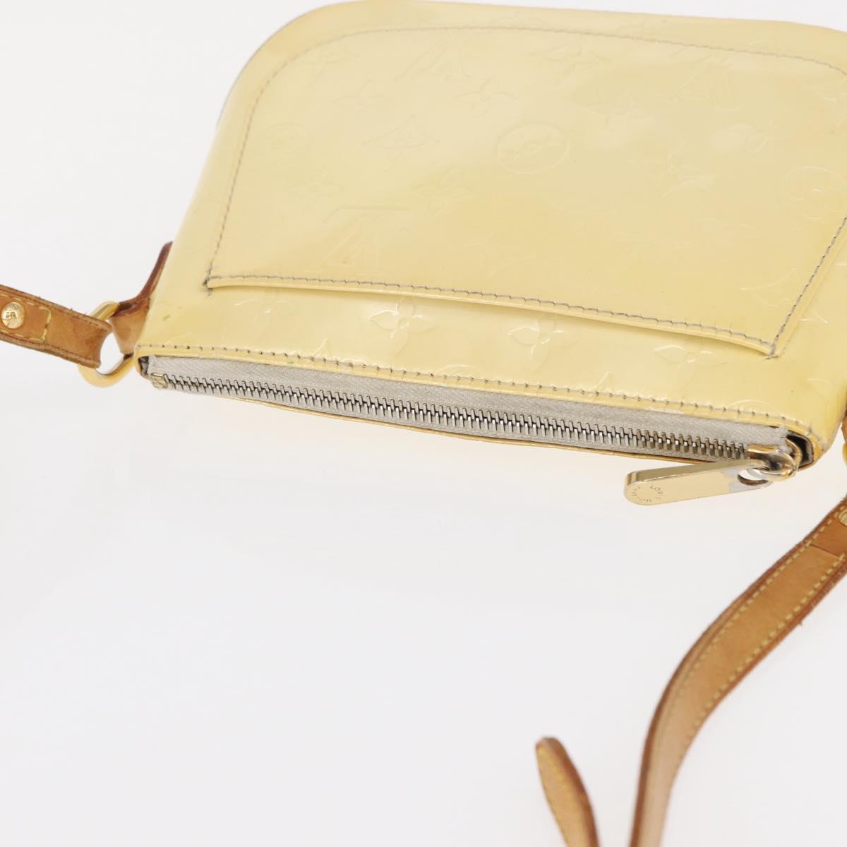 LOUIS VUITTON Monogram Vernis Minna Street Shoulder Bag Perle M91509 Auth 153907