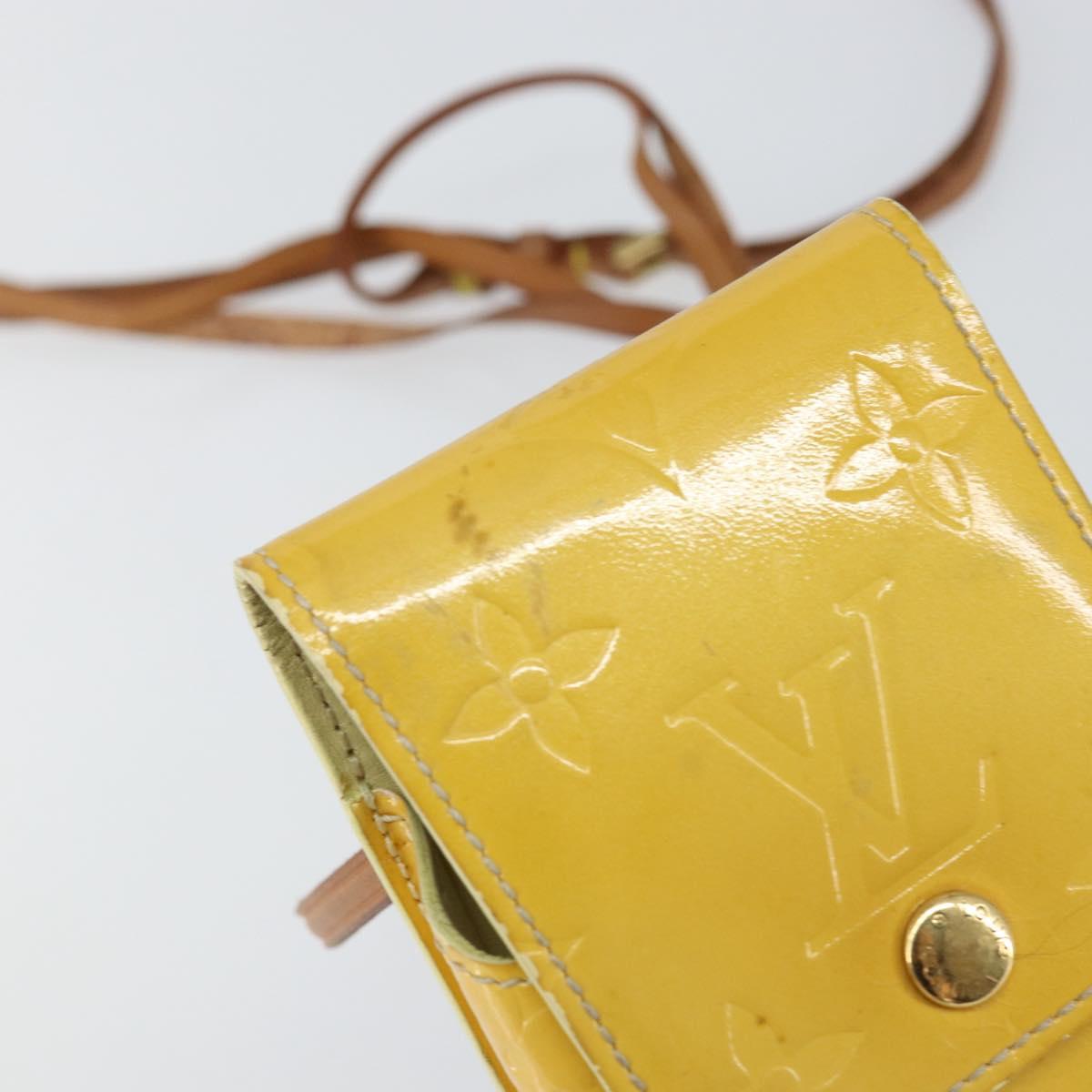 LOUIS VUITTON Monogram Vernis Walker Wallet Lime Yellow M91074 LV Auth 154019