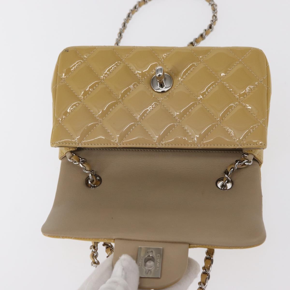 CHANEL Matelasse Chain Shoulder Bag Enamel Yellow Gold CC Auth 154061