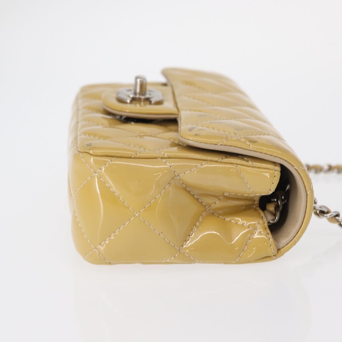 CHANEL Matelasse Chain Shoulder Bag Enamel Yellow Gold CC Auth 154061