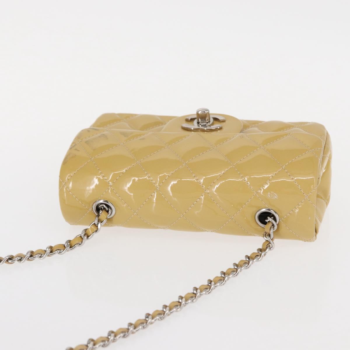 CHANEL Matelasse Chain Shoulder Bag Enamel Yellow Gold CC Auth 154061