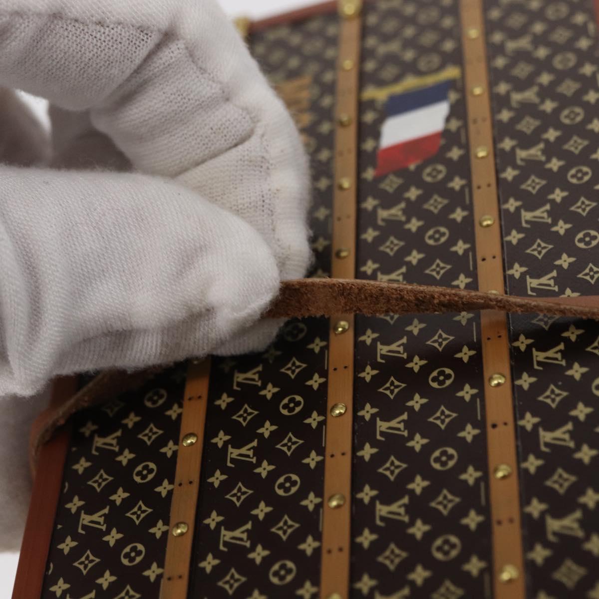 LOUIS VUITTON Miss France Paper Weight Brown M99408 LV Auth 154063