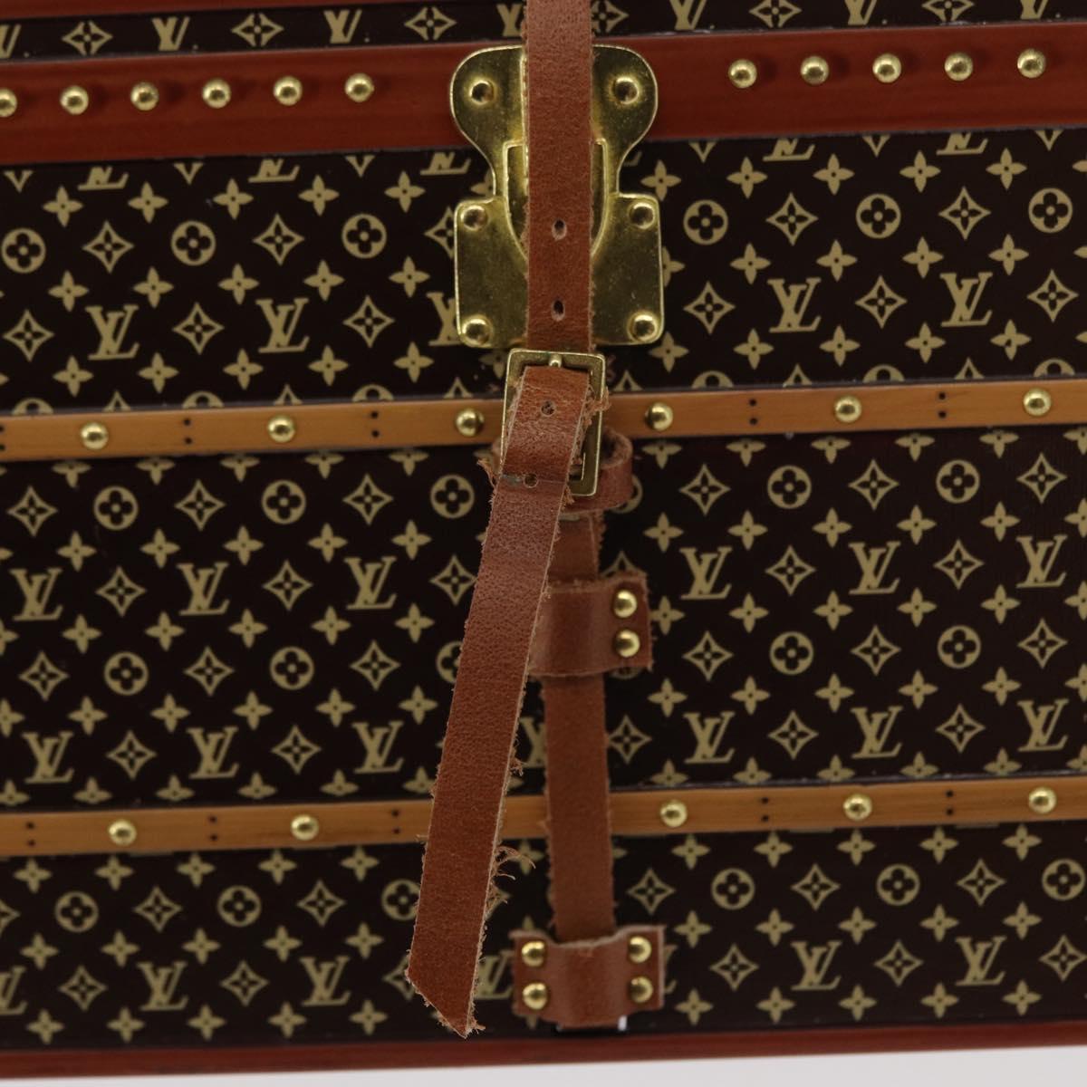 LOUIS VUITTON Miss France Paper Weight Brown M99408 LV Auth 154063