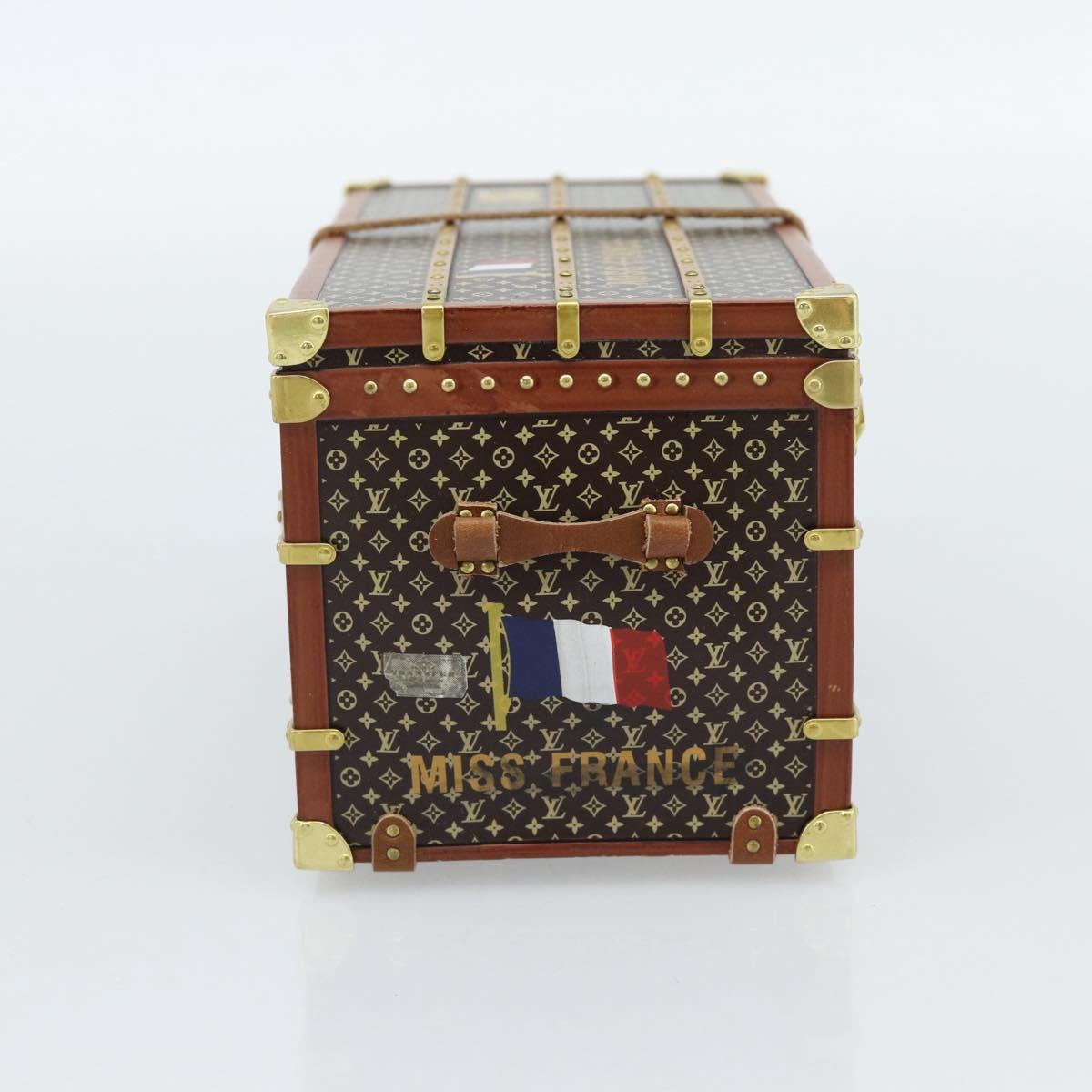 LOUIS VUITTON Miss France Paper Weight Brown M99408 LV Auth 154063