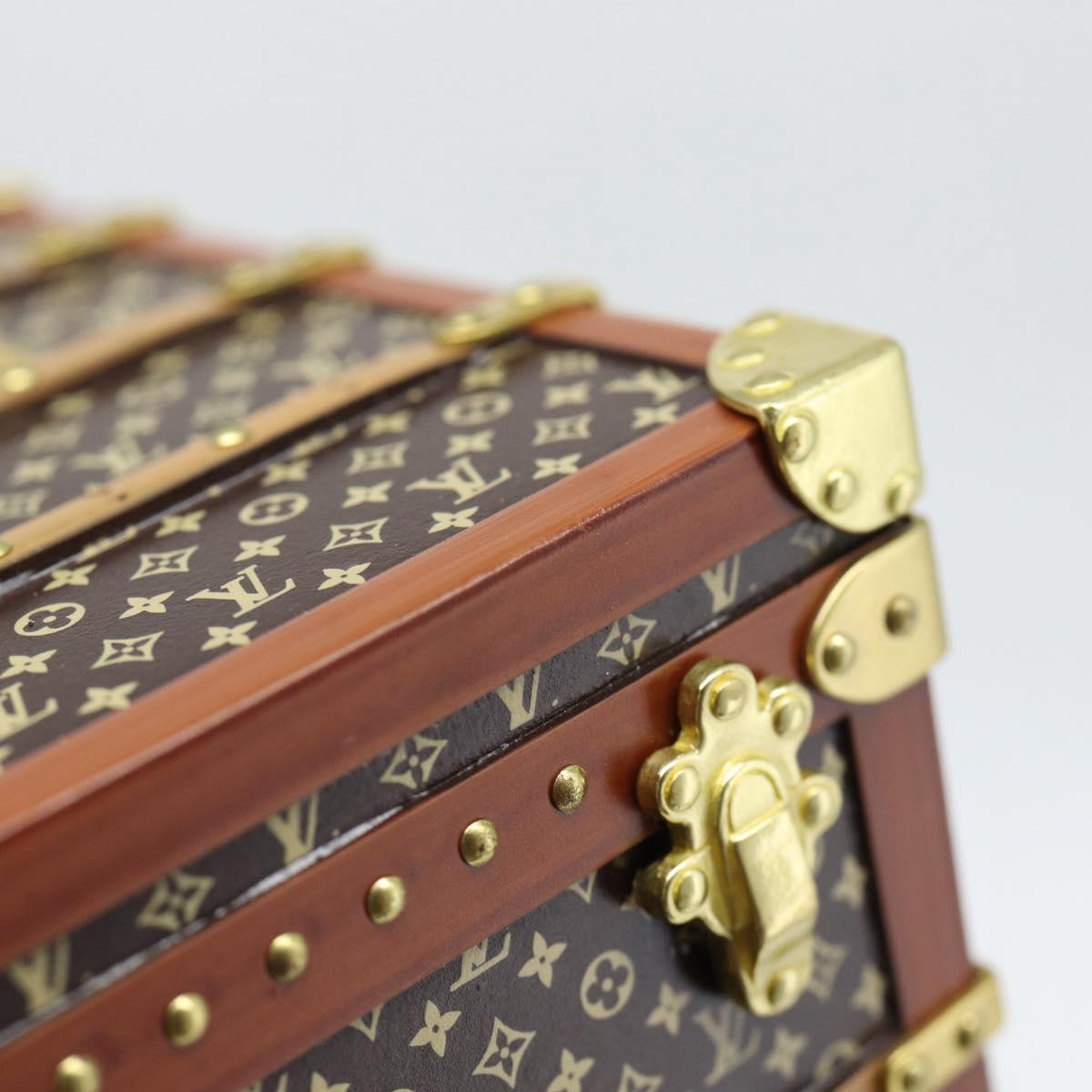 LOUIS VUITTON Miss France Paper Weight Brown M99408 LV Auth 154063
