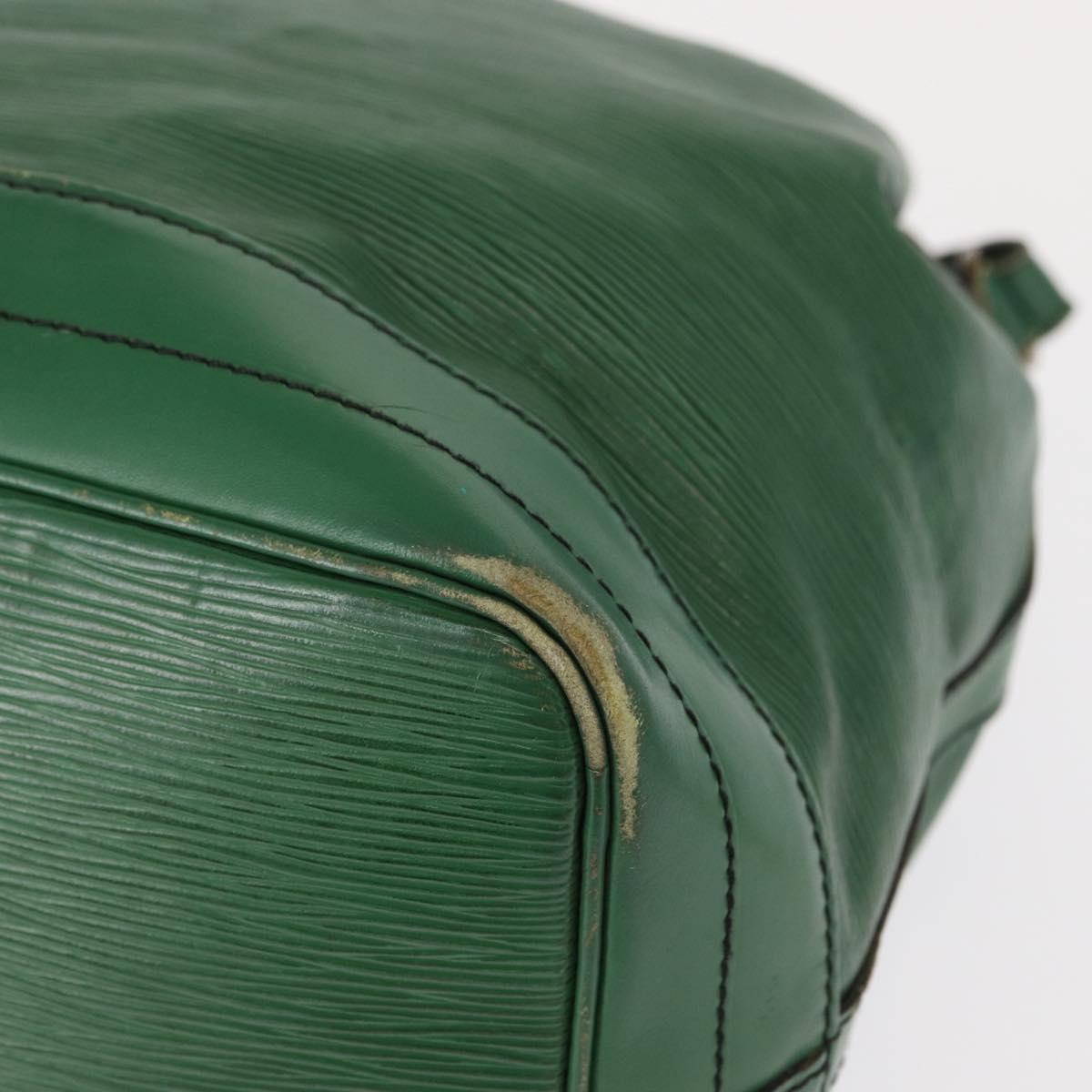 LOUIS VUITTON Epi Noe Shoulder Bag Green M44004 LV Auth 154171
