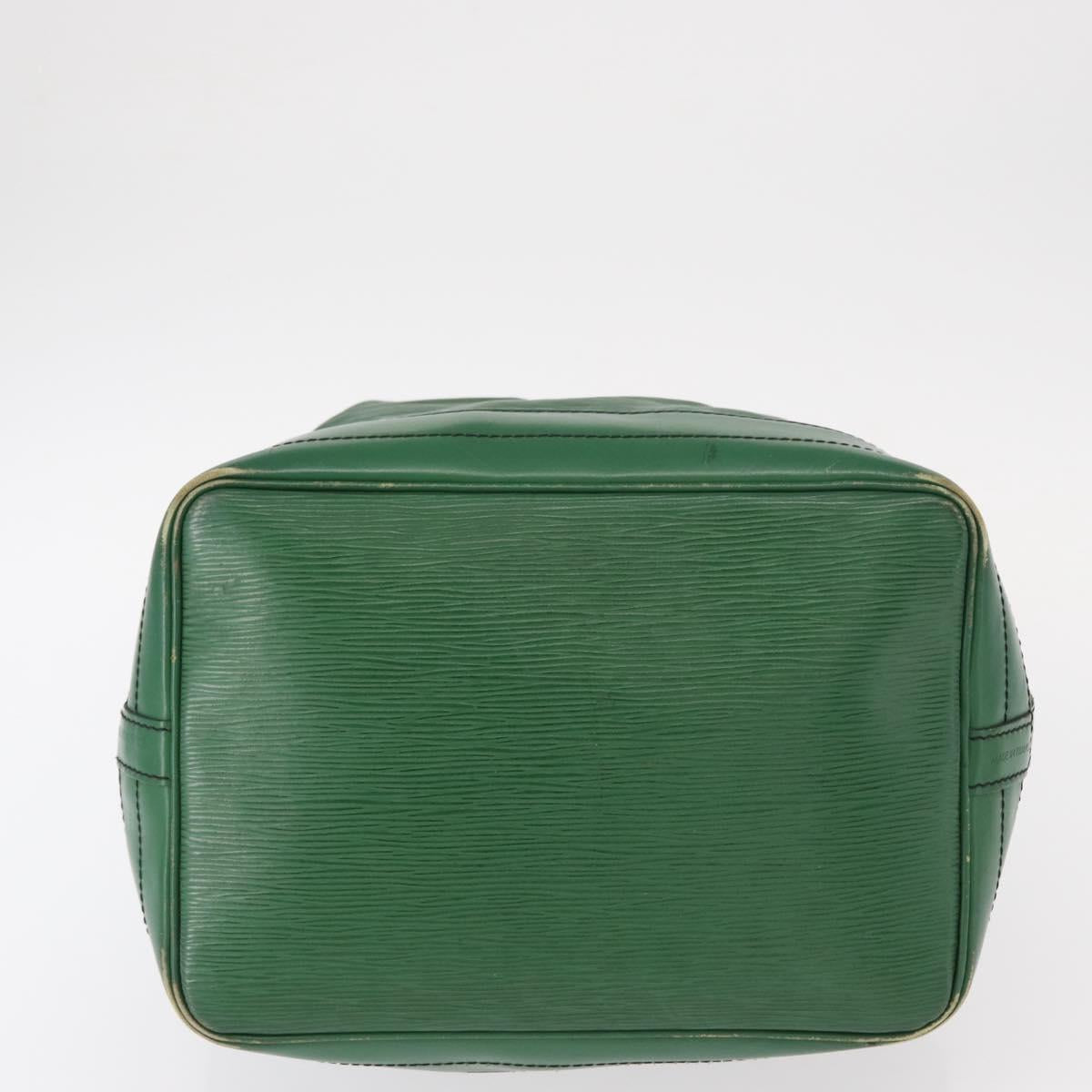 LOUIS VUITTON Epi Noe Shoulder Bag Green M44004 LV Auth 154171