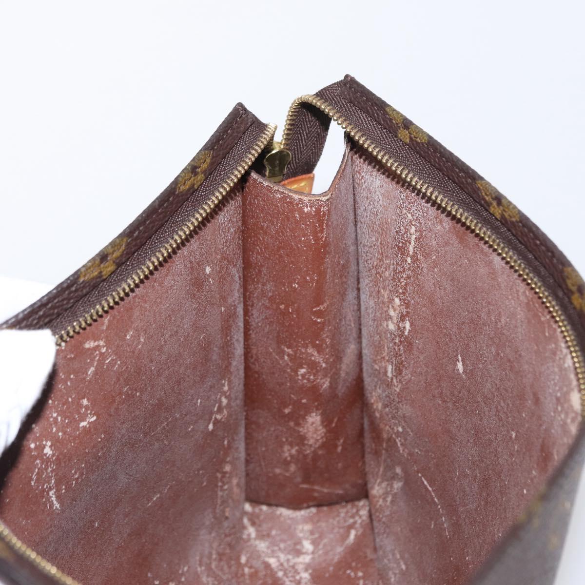 LOUIS VUITTON Monogram Poche Toilette 26 Pouch M47542 LV Auth 154198