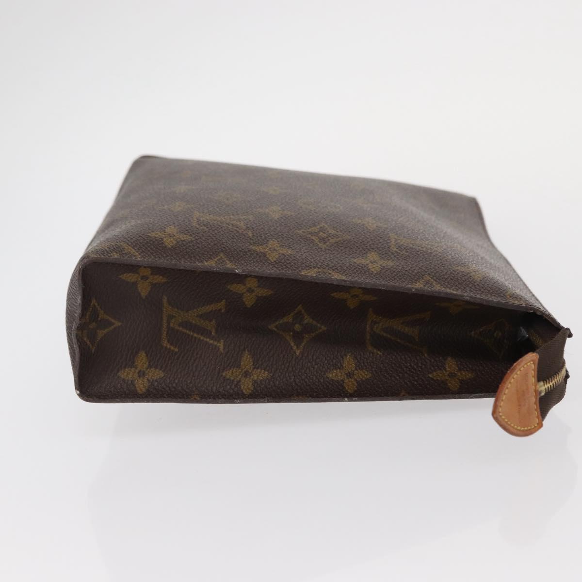 LOUIS VUITTON Monogram Poche Toilette 26 Pouch M47542 LV Auth 154198