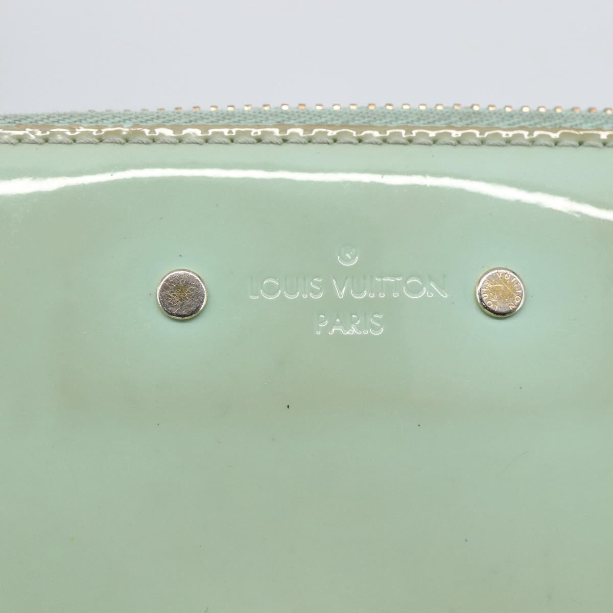 LOUIS VUITTON Vernis Miroir Pochette Cles Purse Mint Green M63854 LV Auth 154221