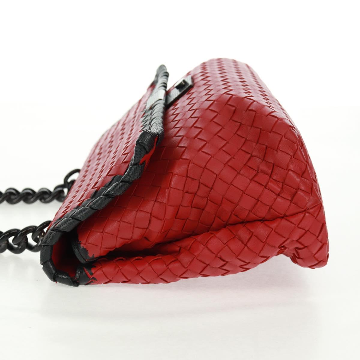 BOTTEGA VENETA INTRECCIATO Shoulder Bag Leather Red Auth 154274V