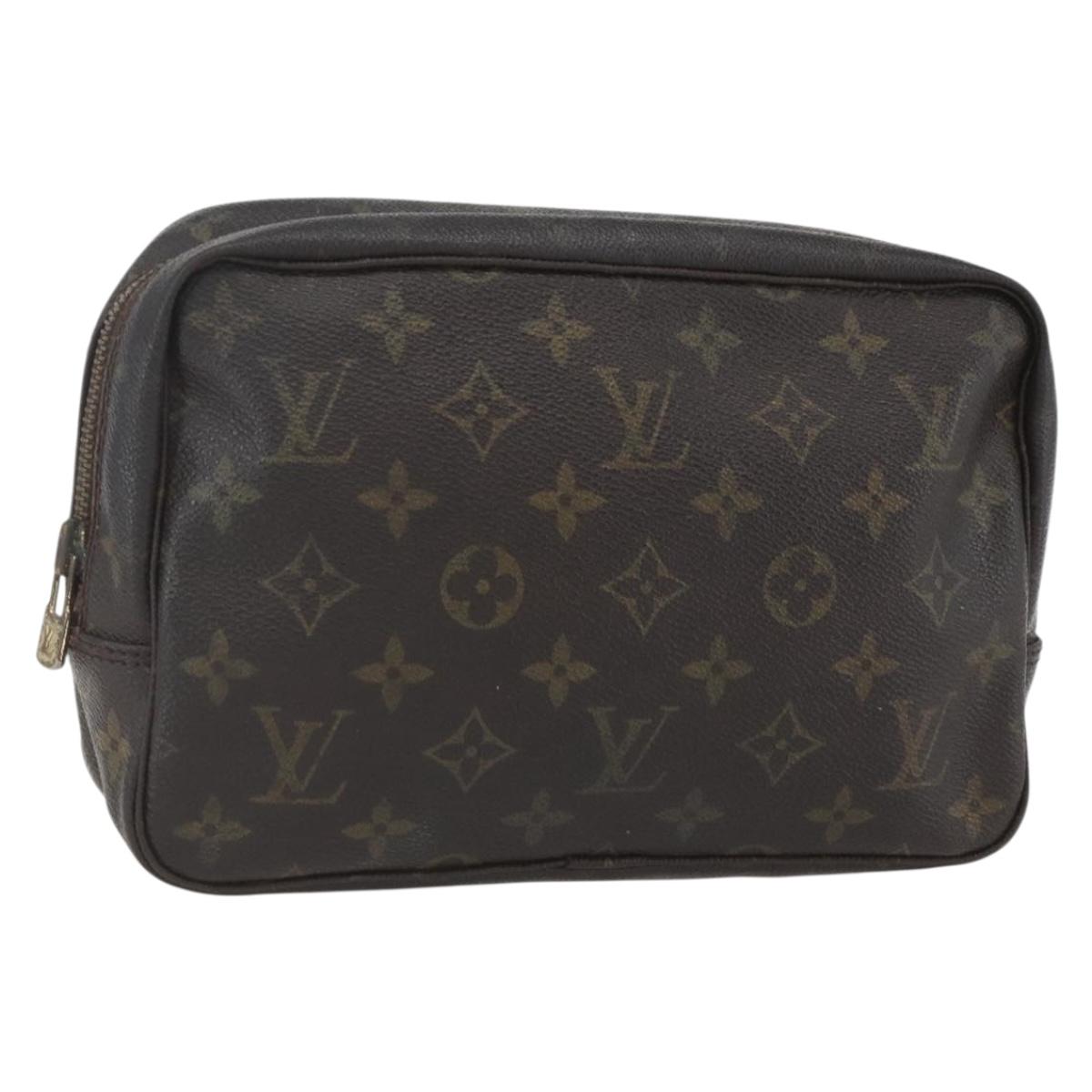 LOUIS VUITTON Monogram Trousse Toilette 23 Clutch Bag M47524 LV Auth 154284