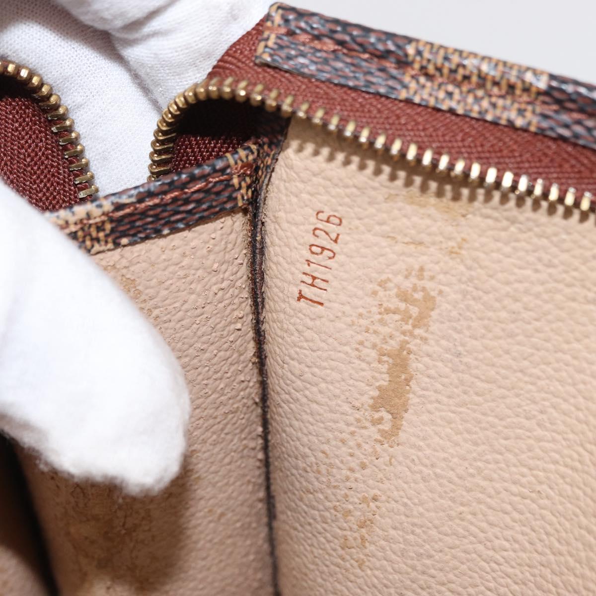 LOUIS VUITTON Damier Ebene Poche Toilette 26 Pouch N47543 LV Auth 154300