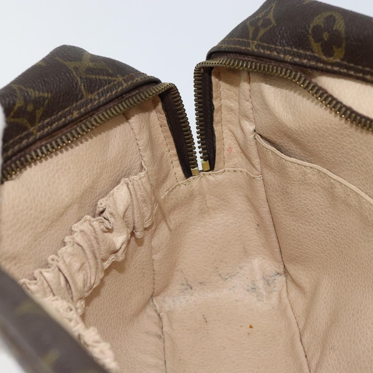 LOUIS VUITTON Monogram Trousse Toilette 28 Clutch Bag M47522 LV Auth 154484