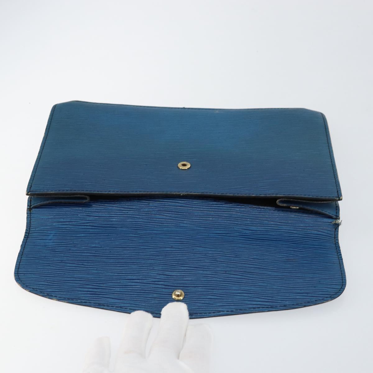 LOUIS VUITTON Epi Montaigne 27 Clutch Bag Blue M52655 LV Auth 154577