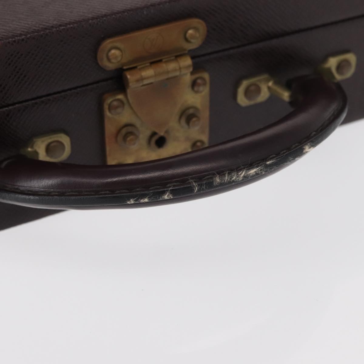 LOUIS VUITTON Taiga Briefcase Acajou LV Auth 154617