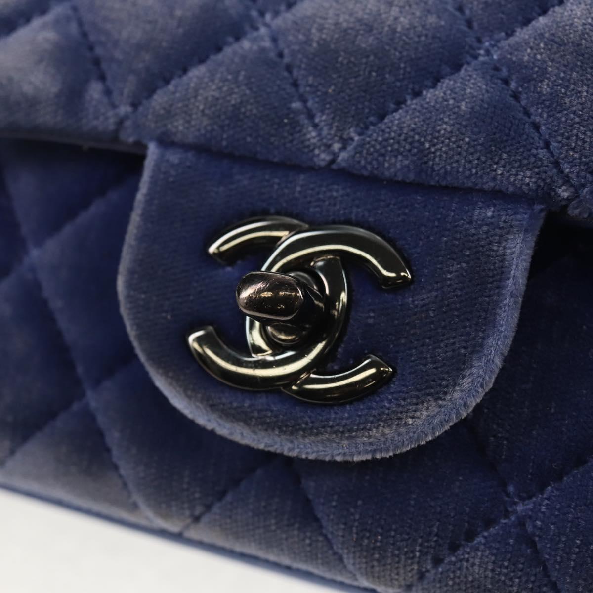 CHANEL Matelasse 20 Chain Shoulder Bag Velor Navy CC Auth 154631V