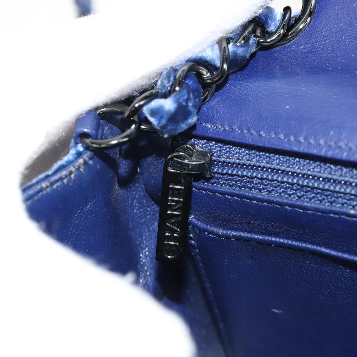 CHANEL Matelasse 20 Chain Shoulder Bag Velor Navy CC Auth 154631V