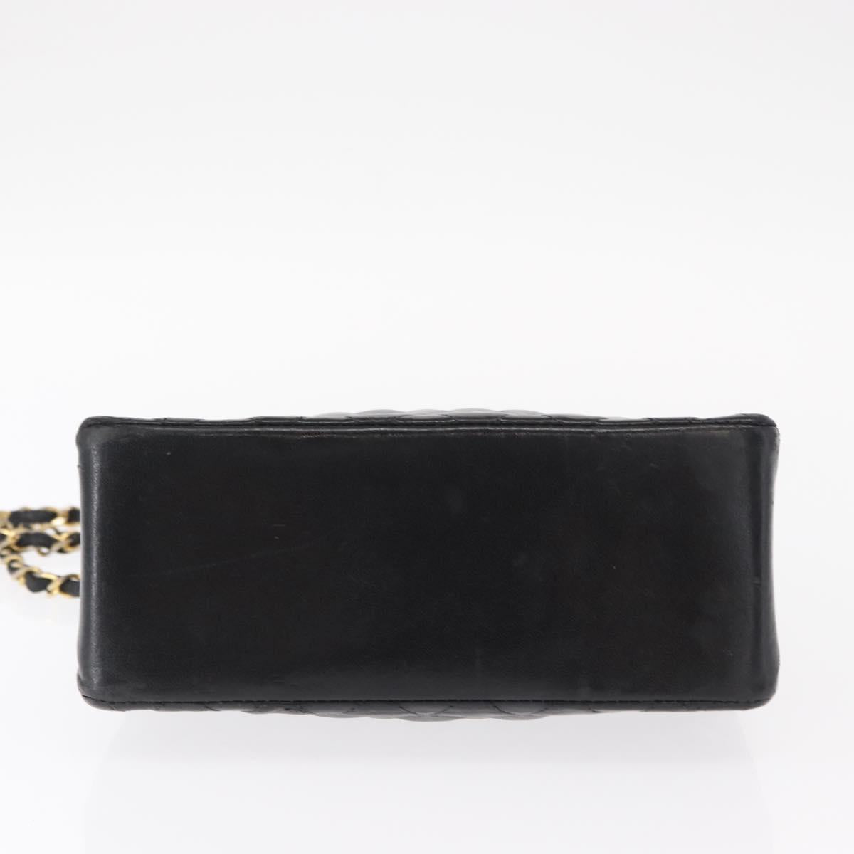 CHANEL Matelasse Chain Shoulder Bag Patent leather Black Gold CC Auth 154765