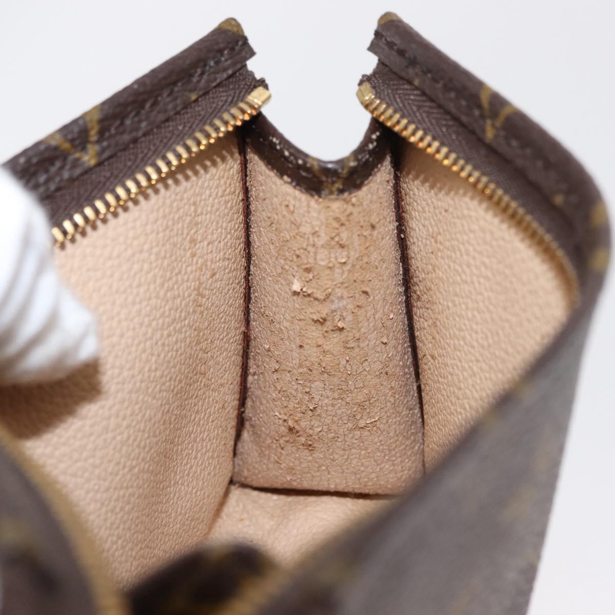 LOUIS VUITTON Monogram Poche Toilette 15 Pouch M47546 LV Auth 154877