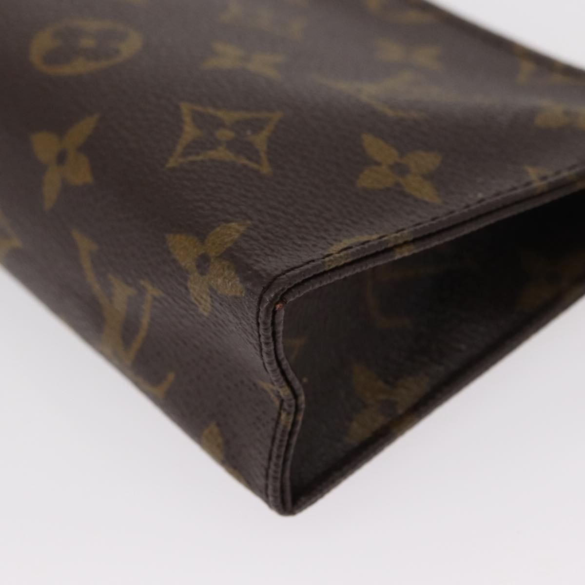 LOUIS VUITTON Monogram Poche Toilette 15 Pouch M47546 LV Auth 154877