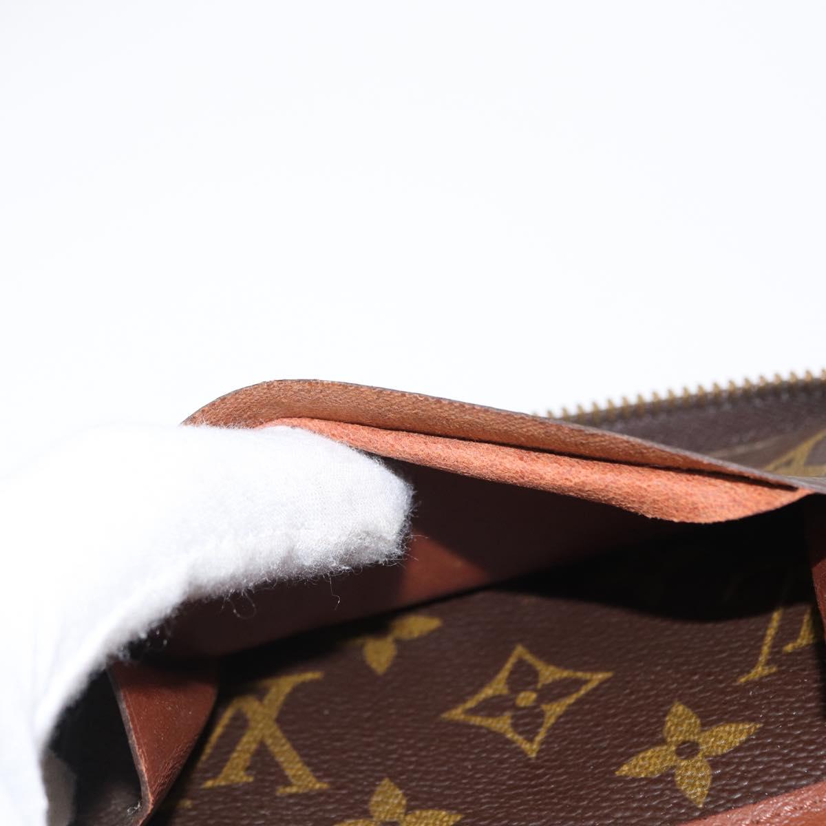 LOUIS VUITTON Monogram Poche Escapade Travel Case M60113 LV Auth 154882