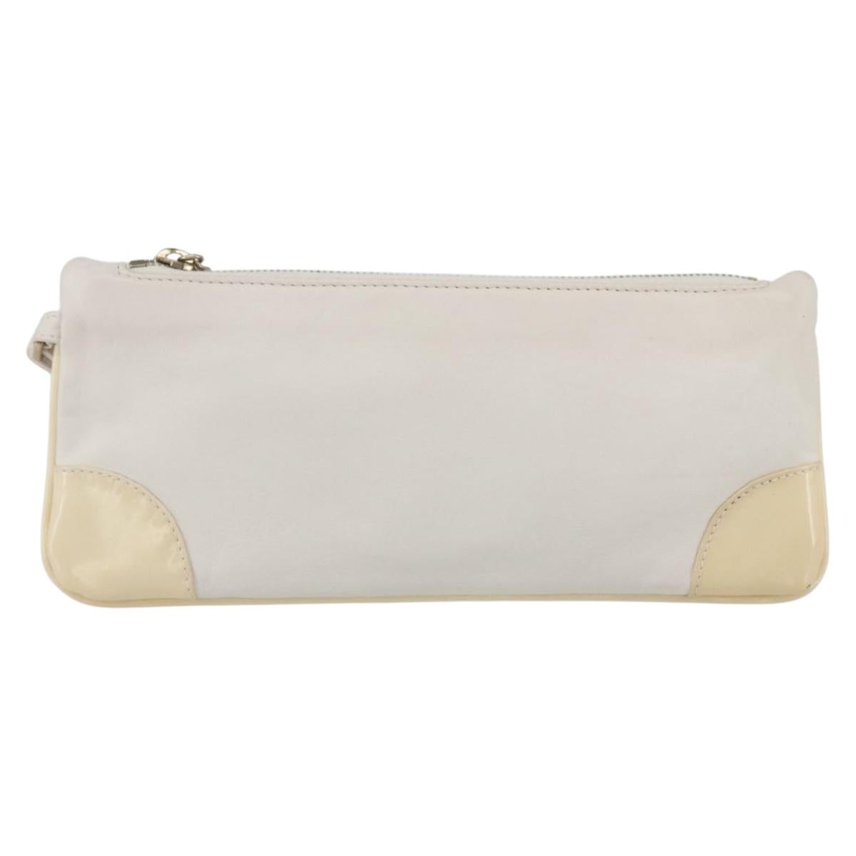 CHANEL Camelia Pouch Leather Ivory Gold CC Auth 154902