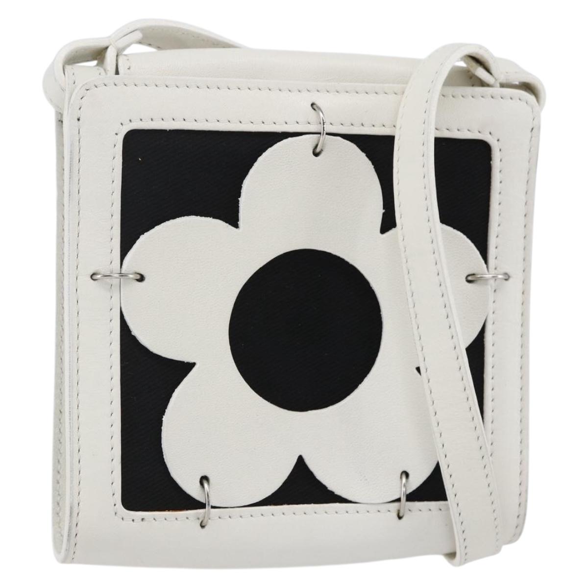 CELINE Flower Shoulder Pouch Leather White Silver Auth 154908