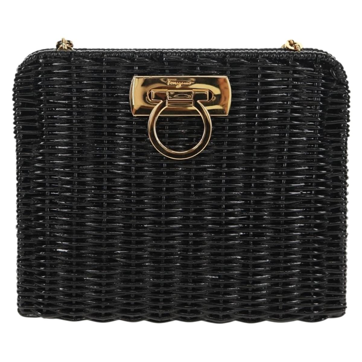 Salvatore Ferragamo Chain Gancini Shoulder Bag Rattan Black Gold Auth 154910V