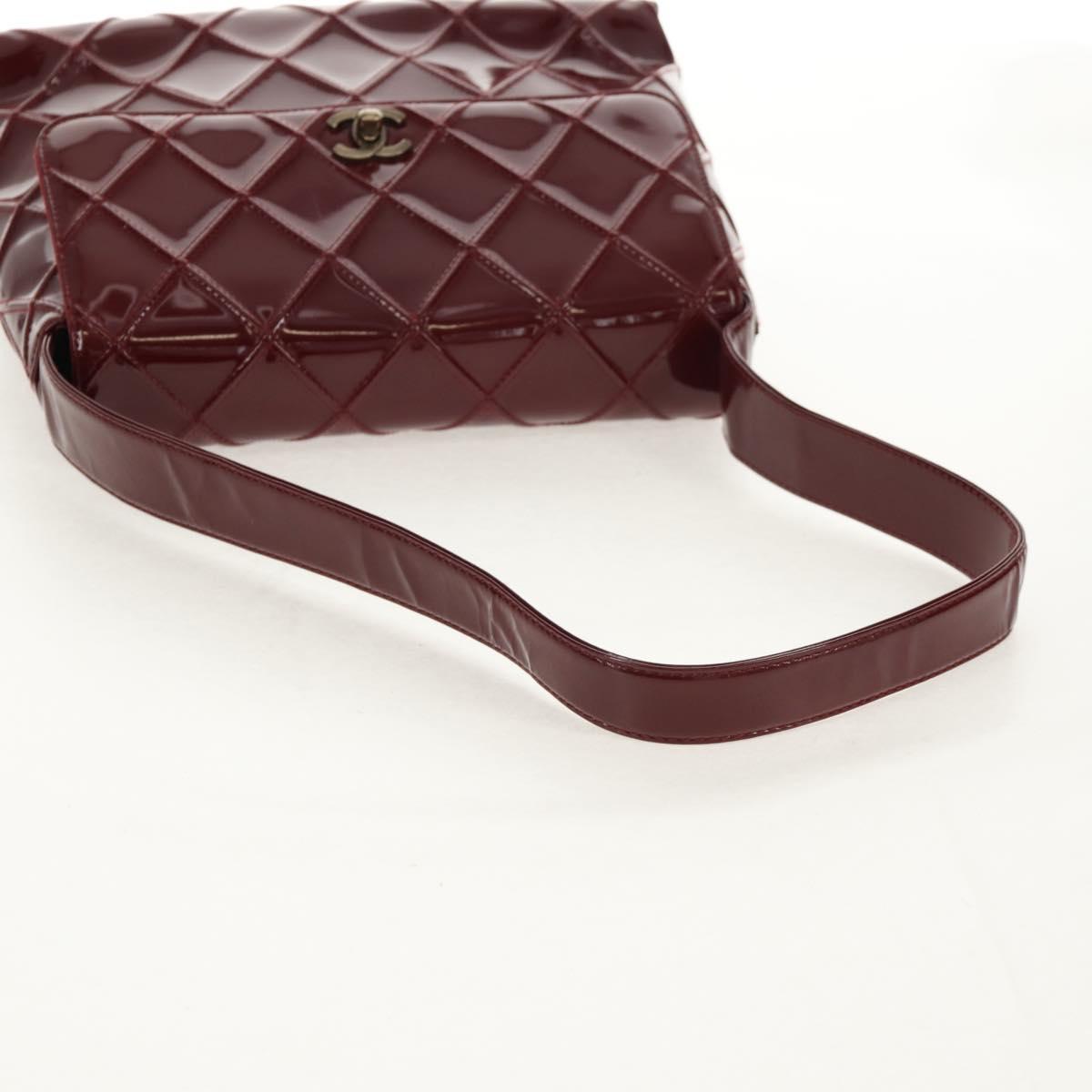 CHANEL Bicolore Shoulder Bag Patent leather Red CC Auth 154927V