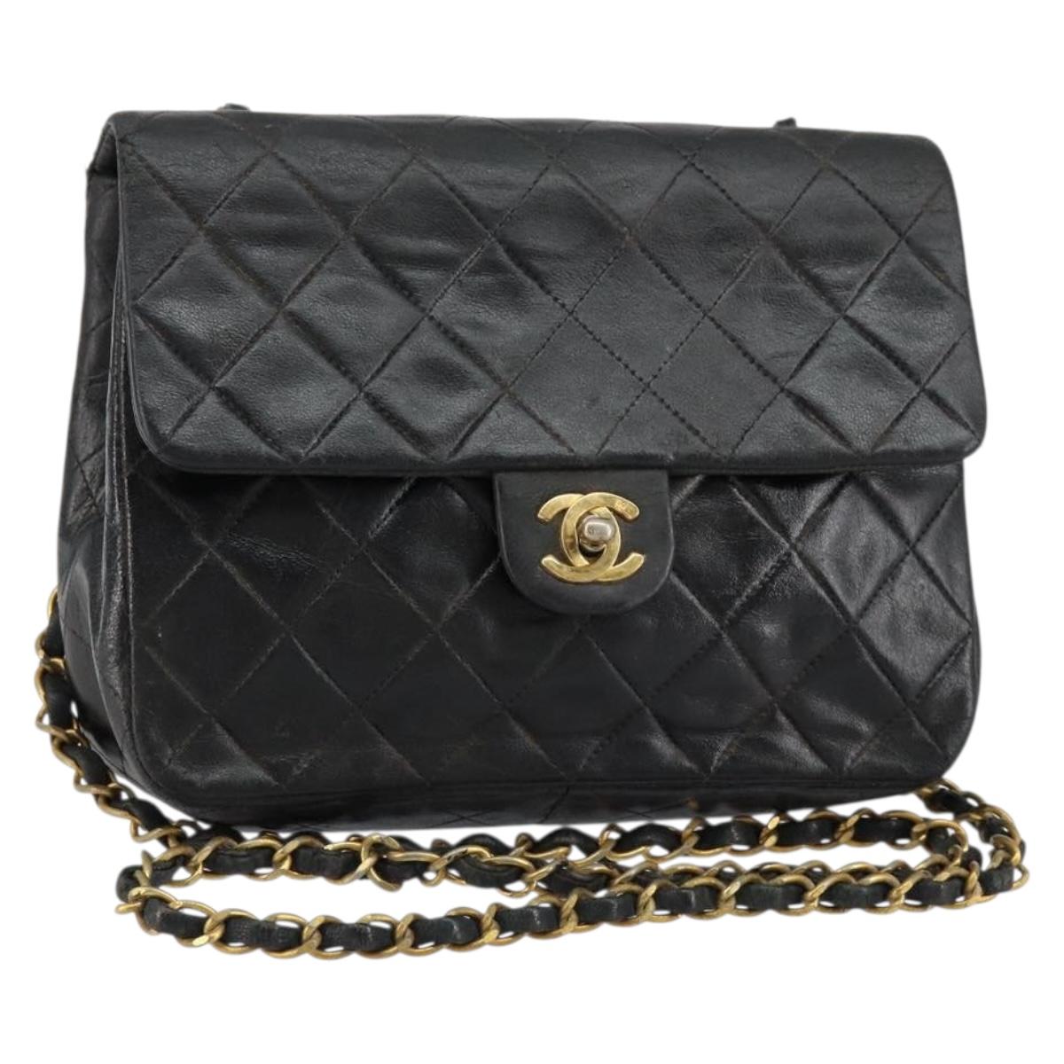CHANEL Mini Matelasse Chain Shoulder Bag Leather Black Gold CC Auth 154933A