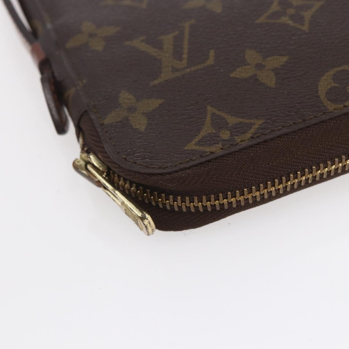 LOUIS VUITTON Monogram Poche Escapade Travel Case M60113 LV Auth 155001
