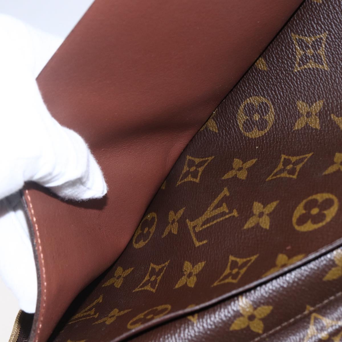 LOUIS VUITTON Monogram Poche Escapade Travel Case M60113 LV Auth 155001