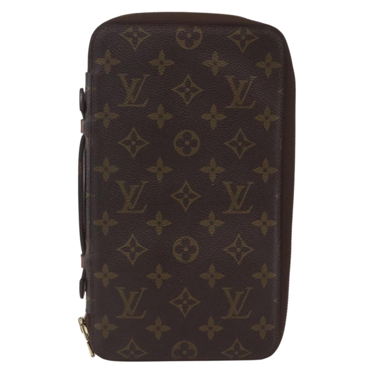 LOUIS VUITTON Monogram Poche Escapade Travel Case M60113 LV Auth 155001