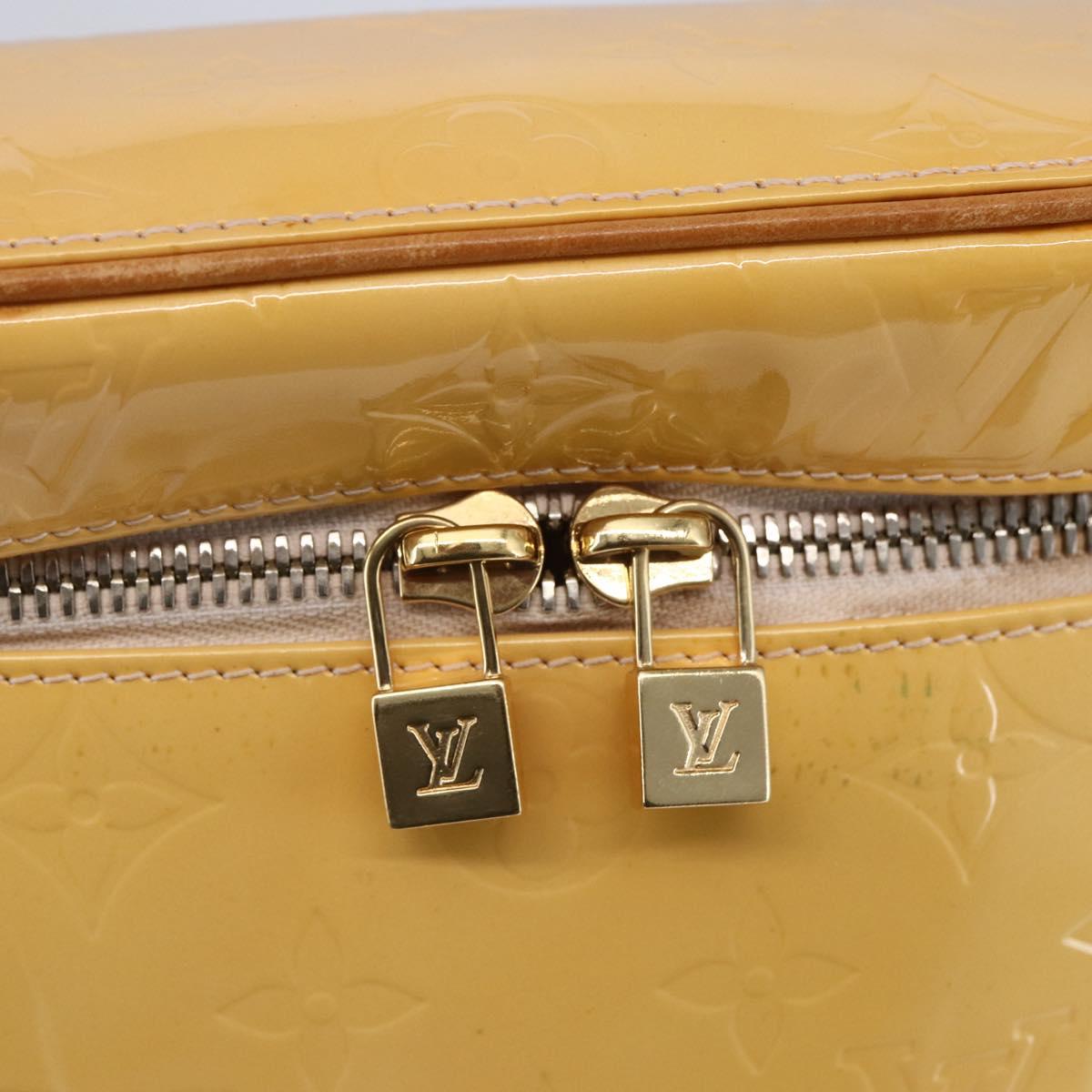 LOUIS VUITTON Vernis Sullivan Vertical Bag Marshmallow Pink M91298 Auth 155018