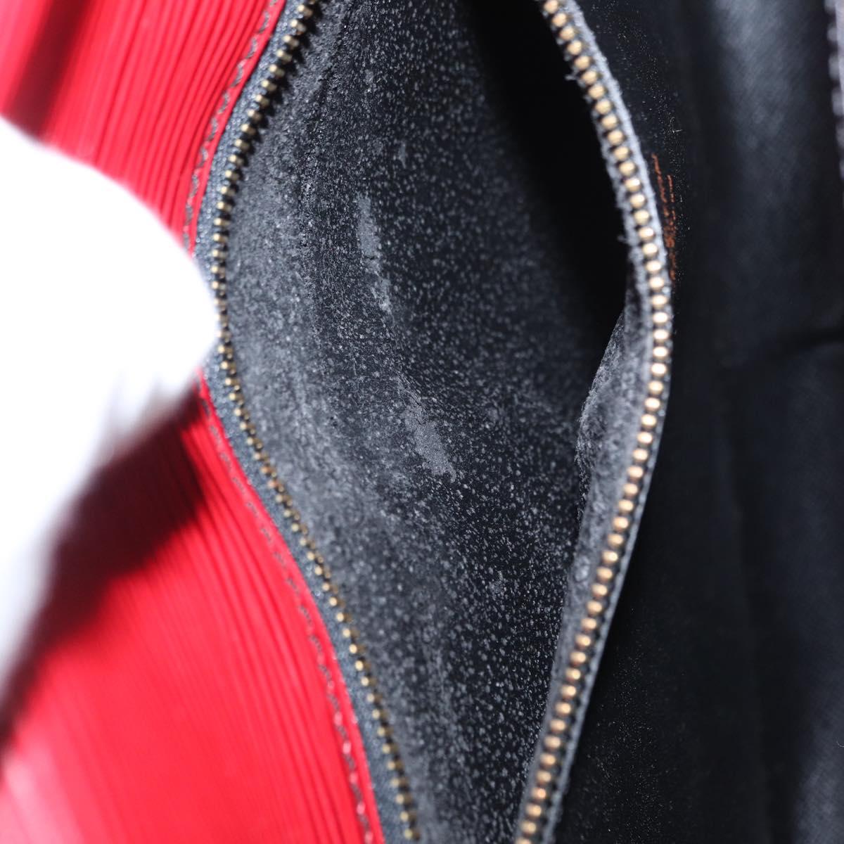 LOUIS VUITTON Epi Saint Cloud GM Shoulder Bag Red M52197 LV Auth 155024