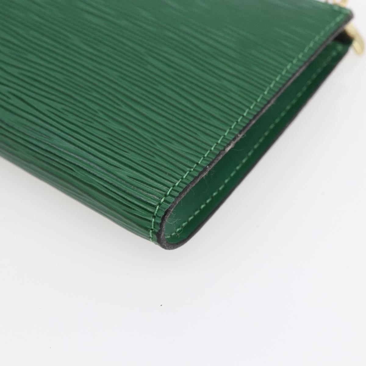 LOUIS VUITTON Epi Pochette Accessoires Pouch Green M52984 LV Auth 155050