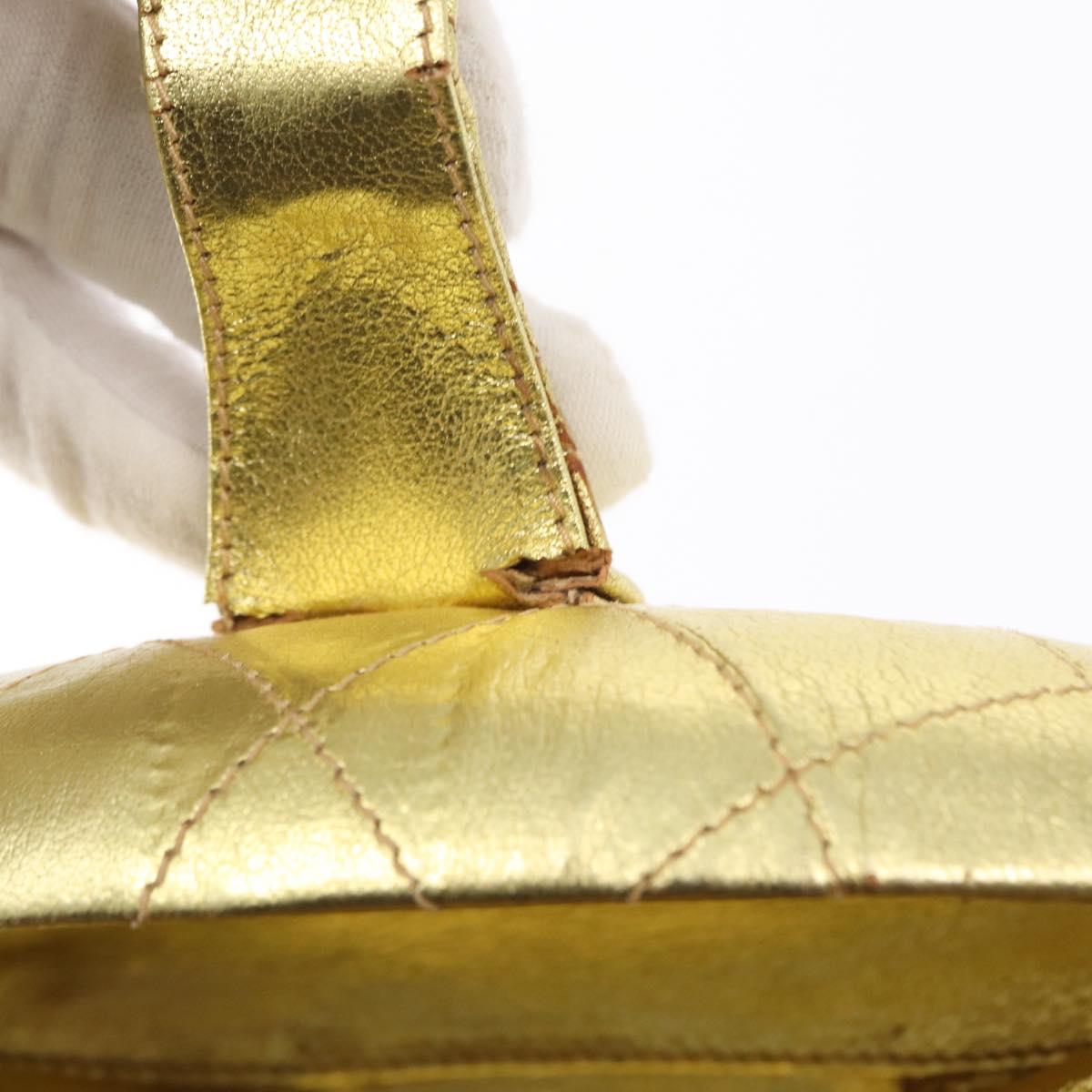 CHANEL Matelasse Clutch Bag Leather Gold CC Auth 155096