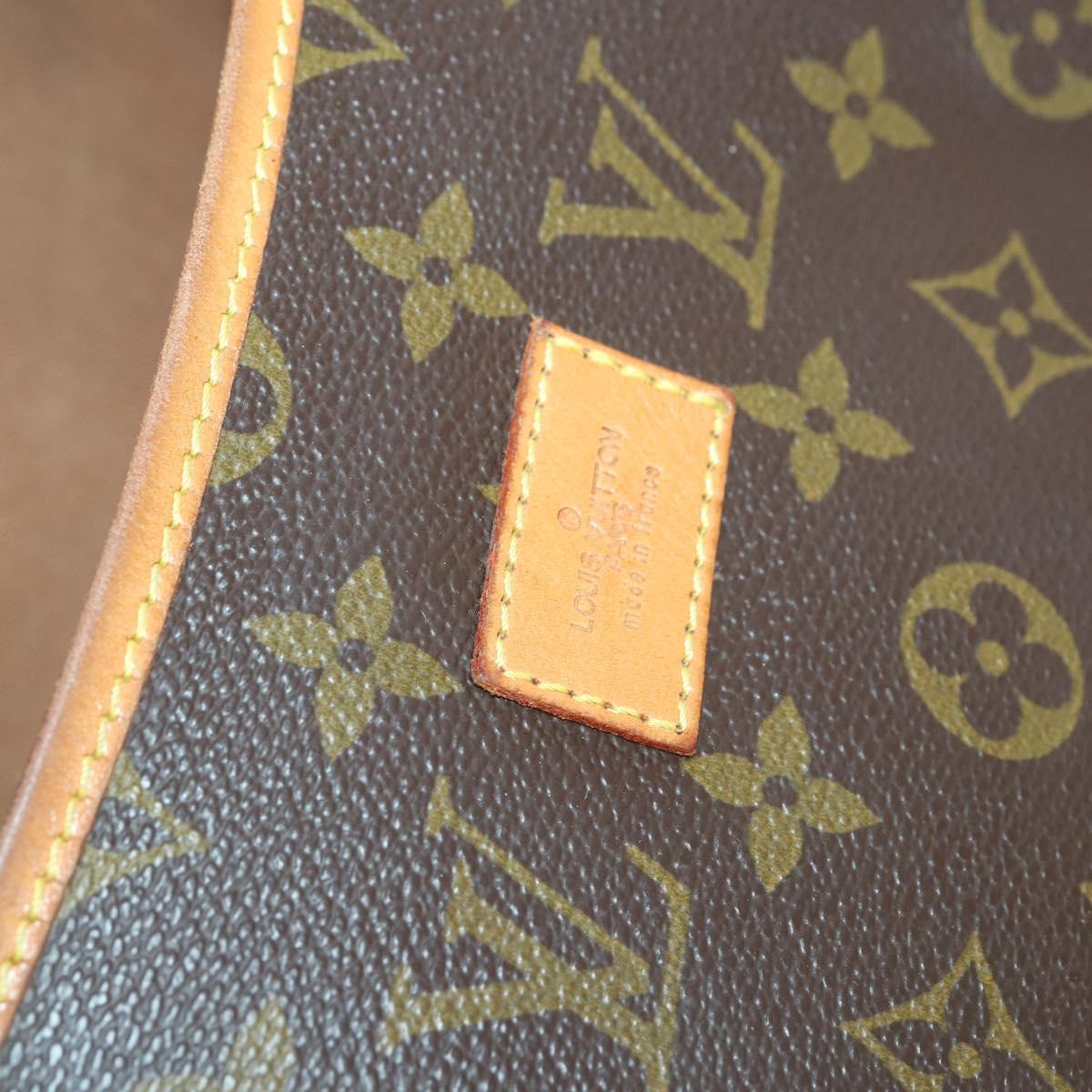 LOUIS VUITTON Monogram Saumur 35 Shoulder Bag M42254 LV Auth 155140