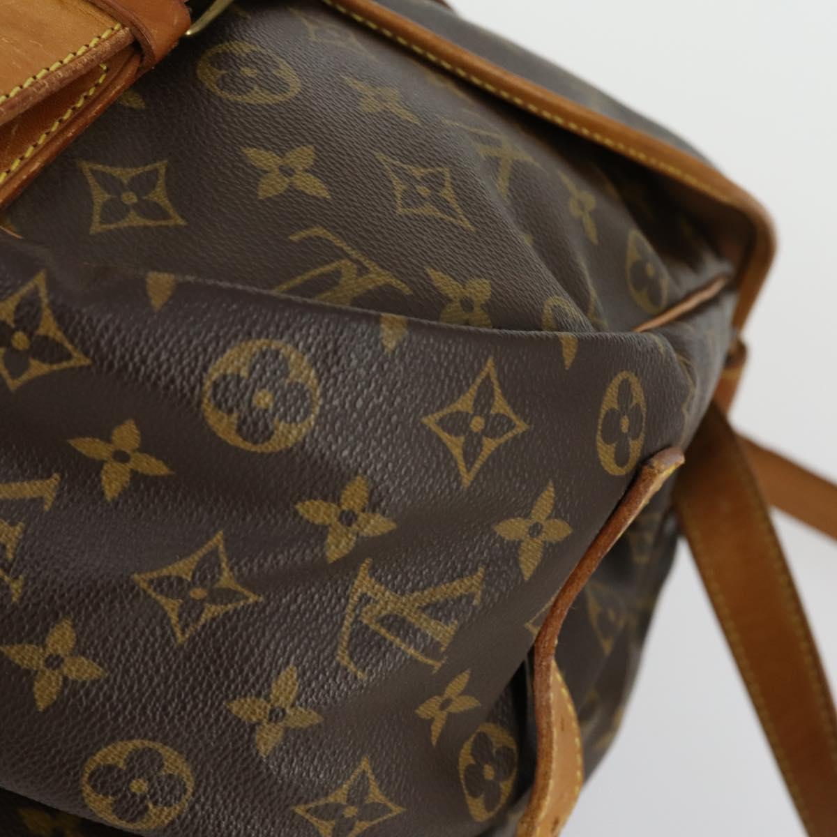 LOUIS VUITTON Monogram Saumur 43 Shoulder Bag M42252 LV Auth 155153
