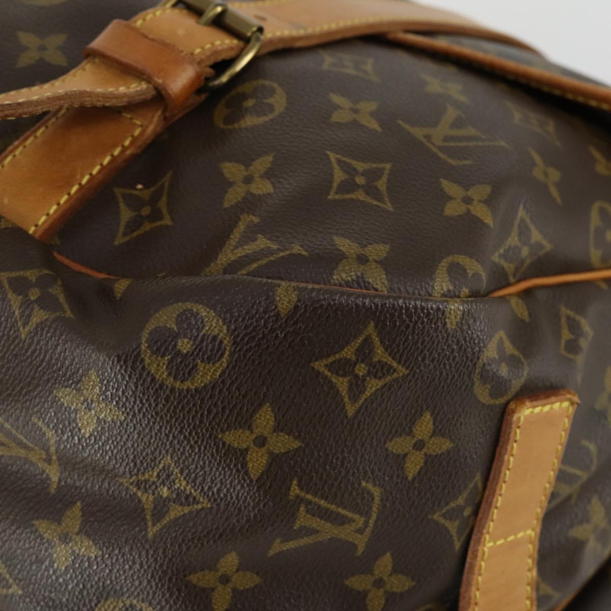 LOUIS VUITTON Monogram Saumur 43 Shoulder Bag M42252 LV Auth 155153