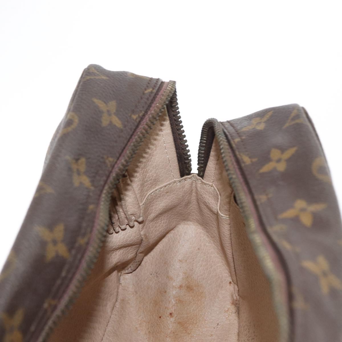 LOUIS VUITTON Monogram Trousse Toilette 28 Clutch Bag M47522 LV Auth 155172