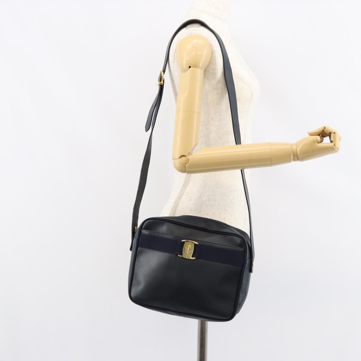 Salvatore Ferragamo Vala Shoulder Bag Leather Navy Gold Auth 155315