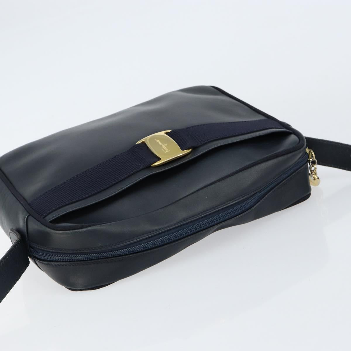 Salvatore Ferragamo Vala Shoulder Bag Leather Navy Gold Auth 155315