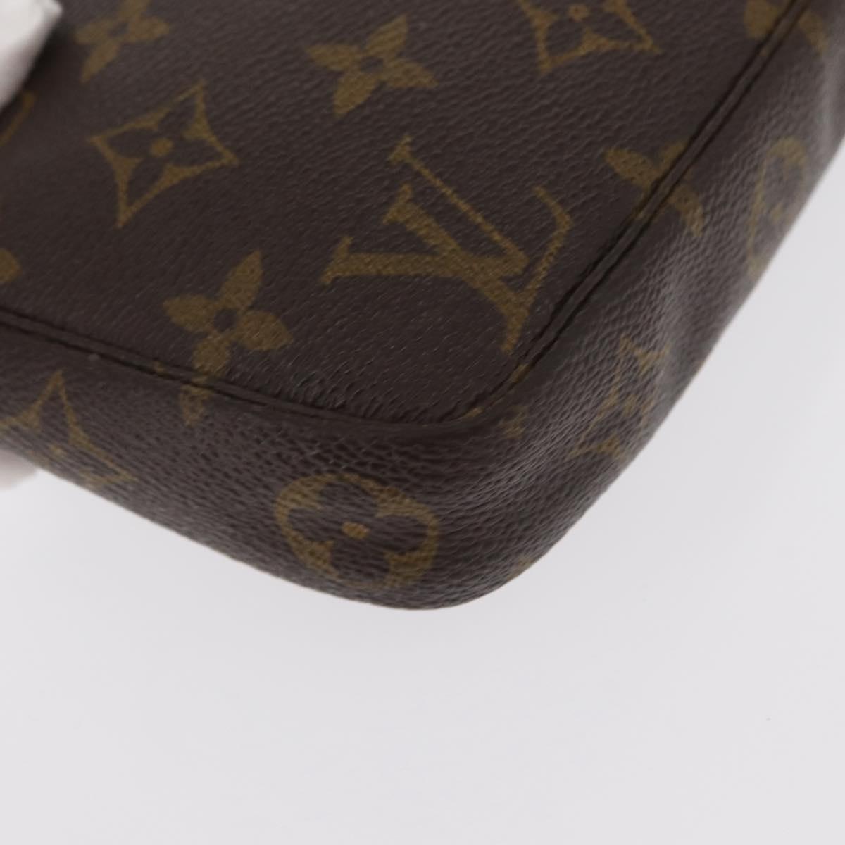 LOUIS VUITTON Monogram Pochette Accessoires Pouch M51980 LV Auth 155405