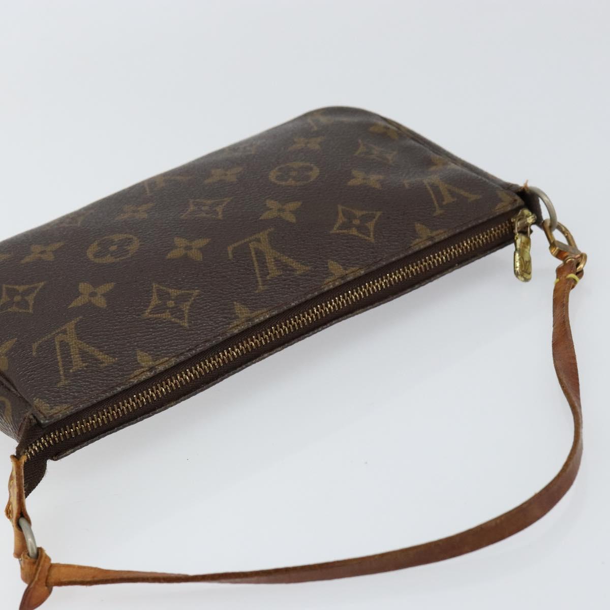 LOUIS VUITTON Monogram Pochette Accessoires Pouch M51980 LV Auth 155677