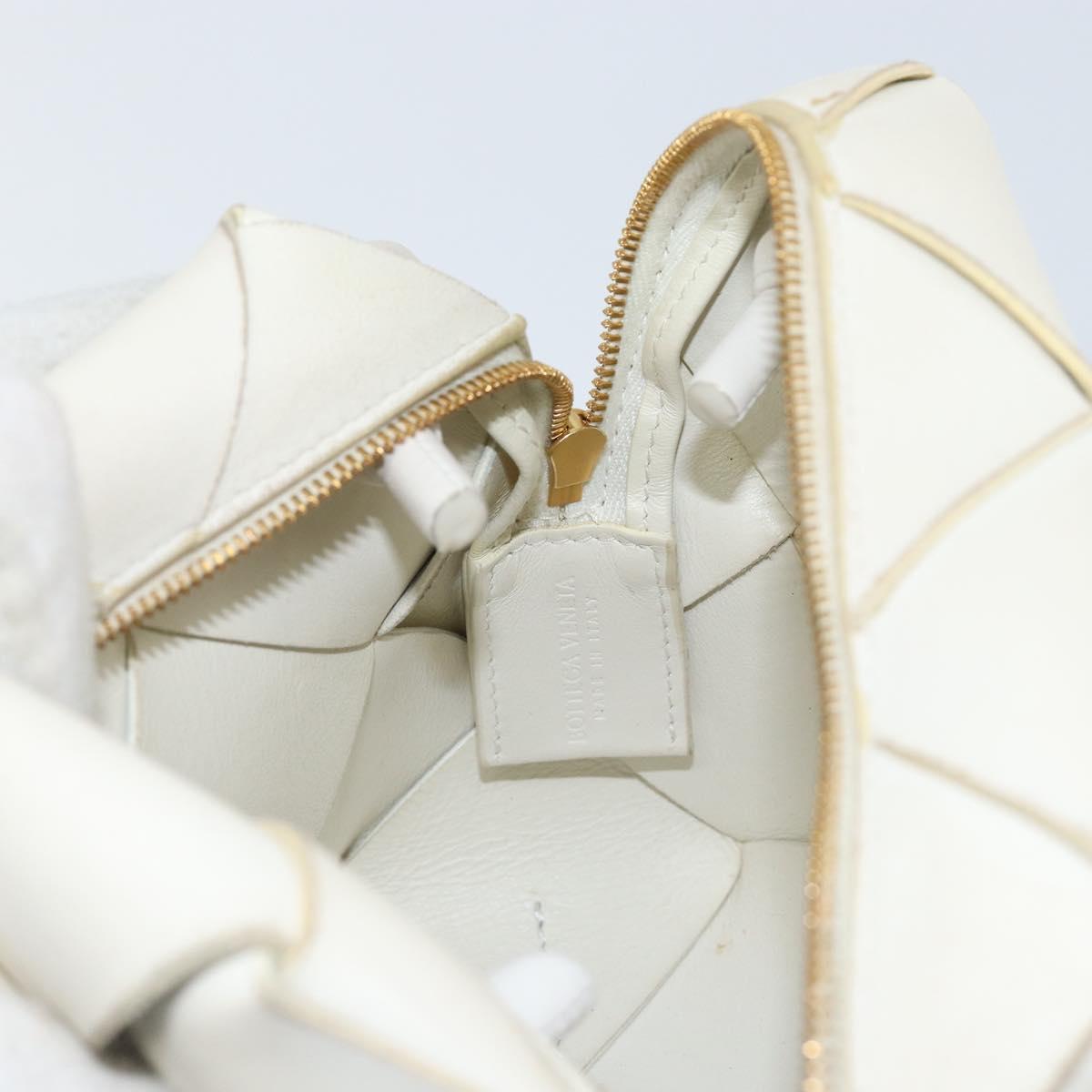 BOTTEGA VENETA MAXI INTRECCIATO Cassette Mini Bag Leather White Gold Auth 155708